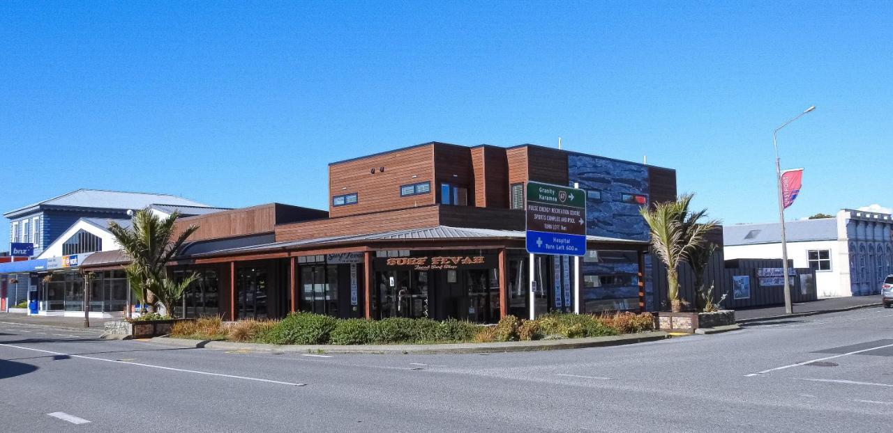 The Loft Apartments Westport Exterior foto